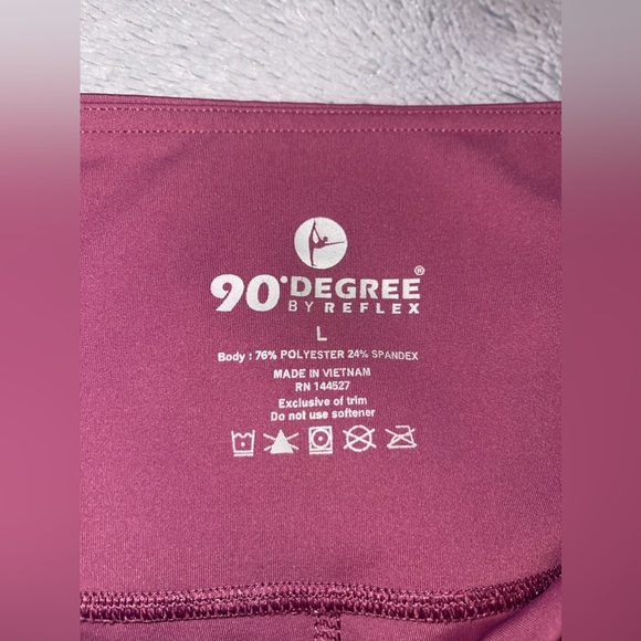 90 Degrees Crop Leggings - Picture 3 of 3